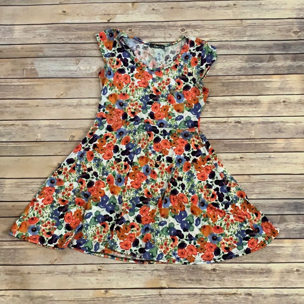 Fun & floral